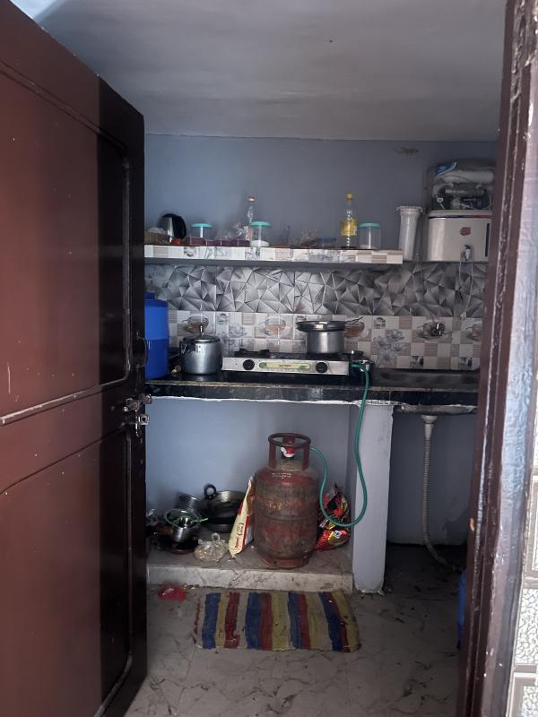 1 BHK 585 Sq.ft. House for Rent in Nangloi, Delhi