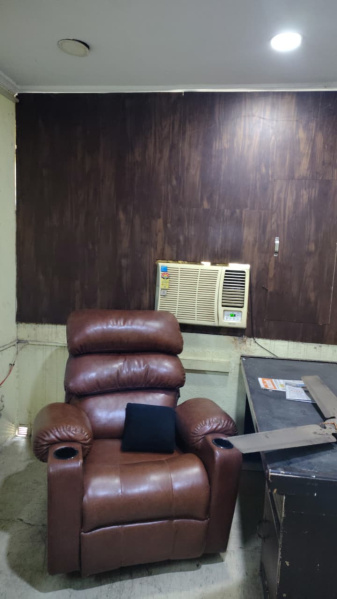  225 Sq.ft. Office Space for Rent in Shakti Nagar, Delhi