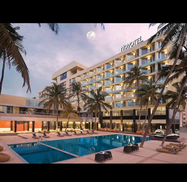 95000 Sq.ft. Hotels for Sale in Juhu, Mumbai