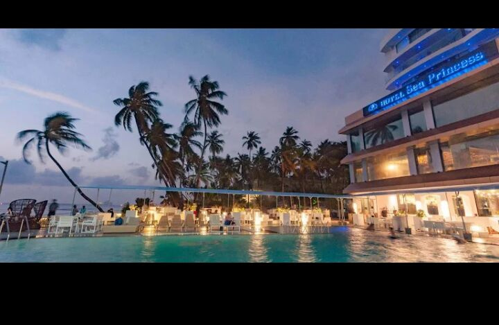 92000 Sq.ft. Hotels for Sale in Juhu, Mumbai