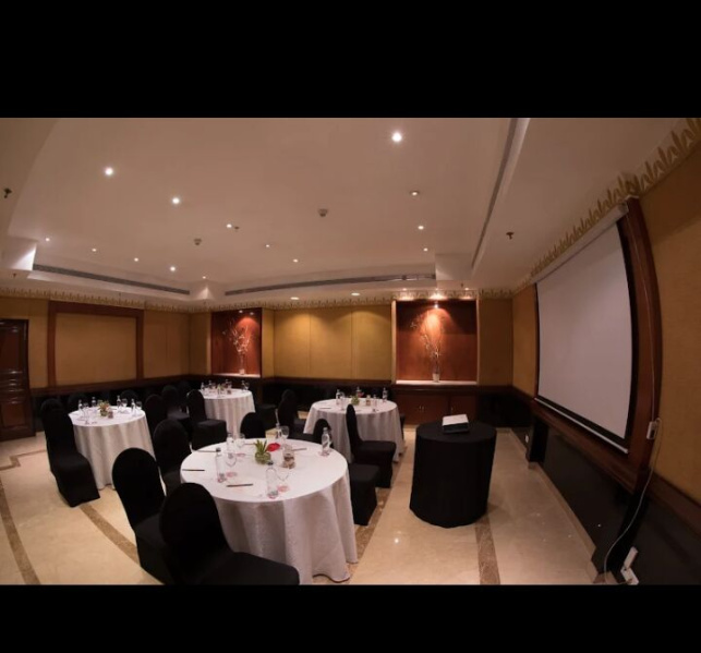  400000 Sq.ft. Hotels for Sale in Marol, Andheri East, Mumbai
