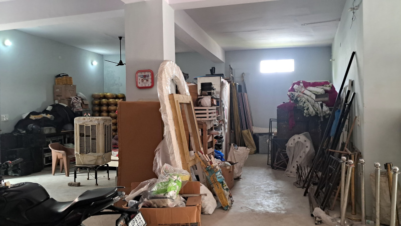2350 Sq.ft. Warehouse for Rent in NH 24 Highway, Ghaziabad