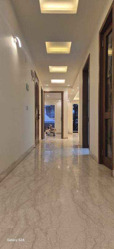 3 BHK 2100 Sq.ft. Builder Floor for Rent in DLF Phase IV, Gurgaon