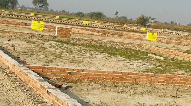  1000 Sq.ft. Residential Plot for Sale in Kunraghat, Gorakhpur