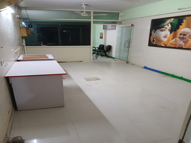  500 Sq.ft. Commercial Shop for Sale in Infocity, Gandhinagar
