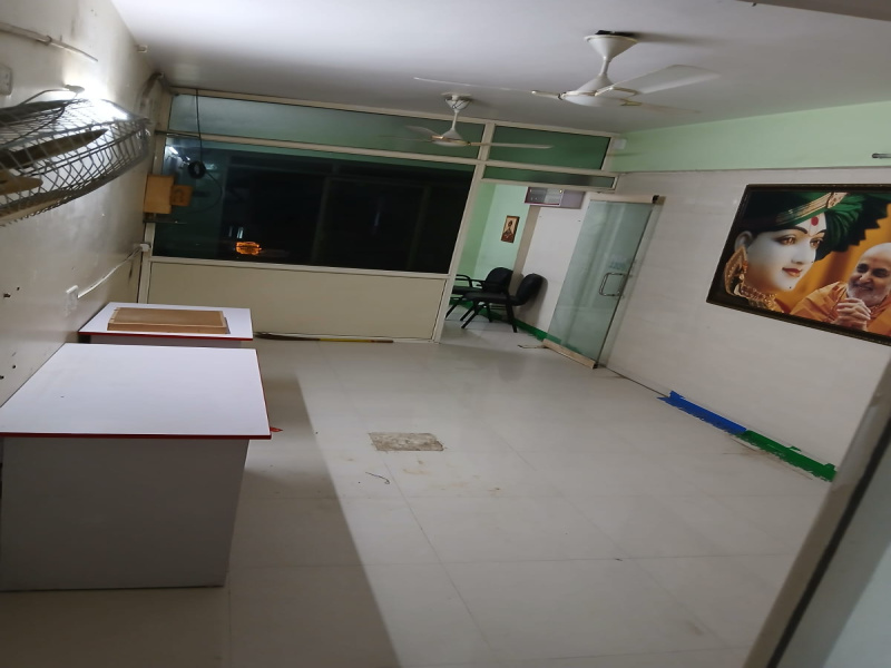  500 Sq.ft. Commercial Shop for Sale in Infocity, Gandhinagar