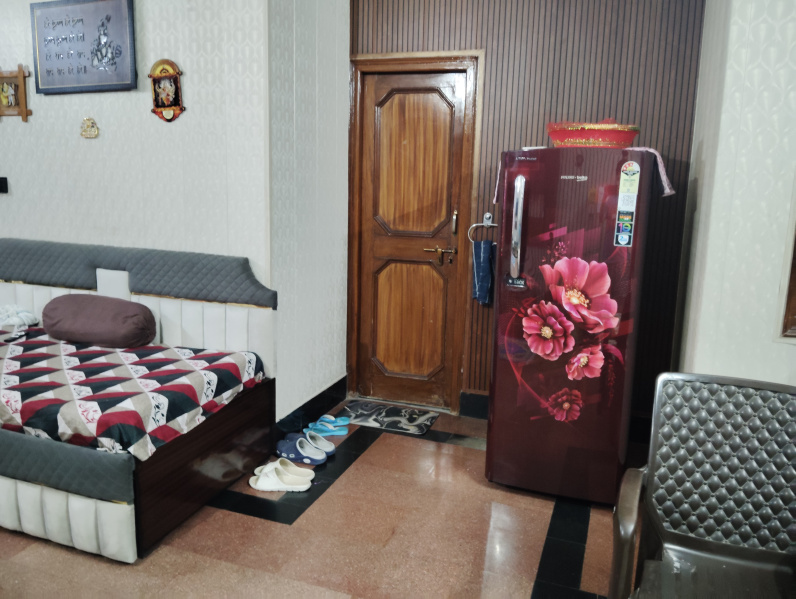 2 BHK 850 Sq.ft. Apartment for Sale in Bankebihari Colony, Vrindavan