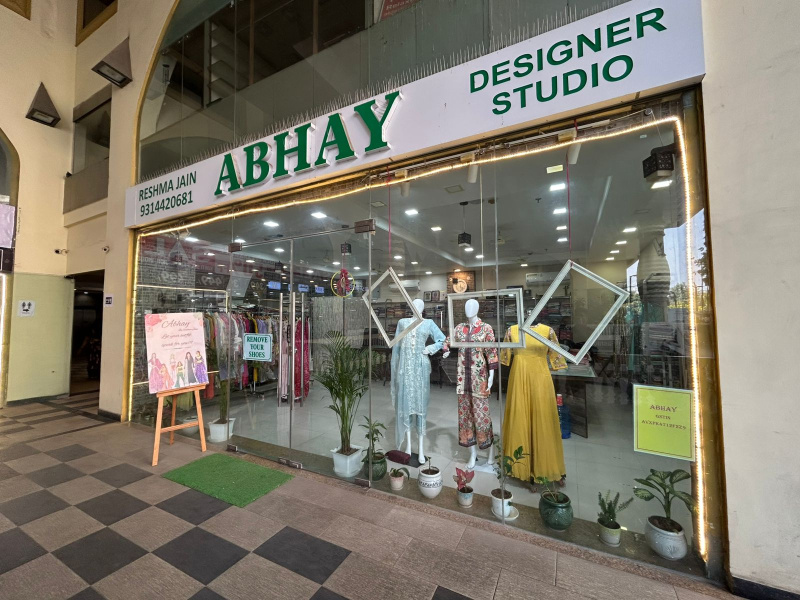  817 Sq.ft. Showroom for Sale in Swej Farm, Jaipur