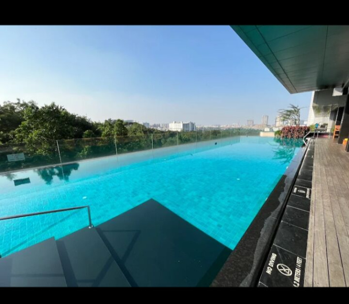  400000 Sq.ft. Hotels for Sale in Hitech City, Hyderabad