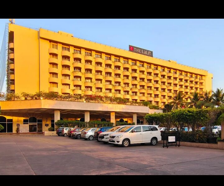  450000 Sq.ft. Hotels for Sale in Marol, Andheri East, Mumbai