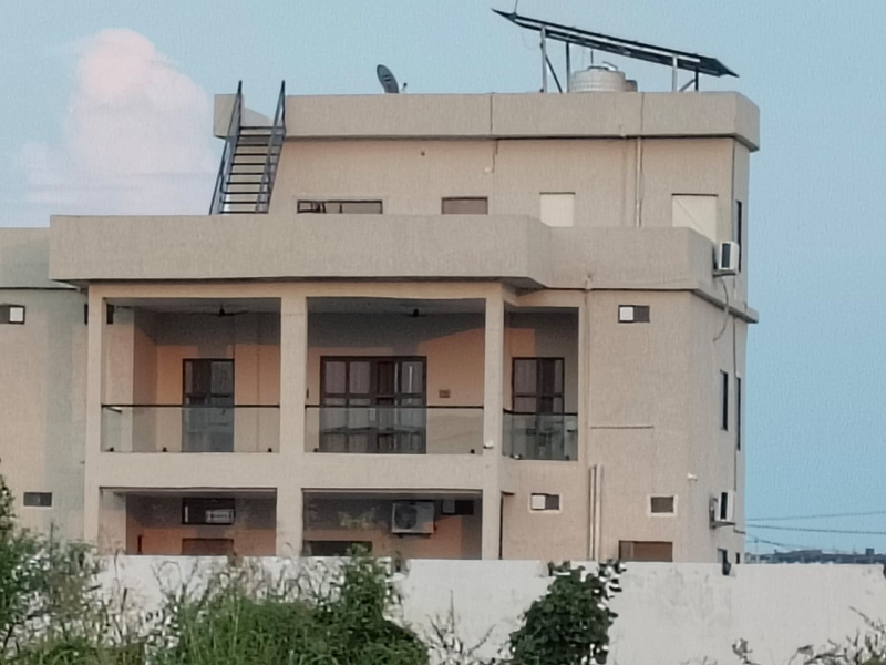 1 RK 11000 Sq.ft. Farm House for Sale in Neelbad, Bhopal