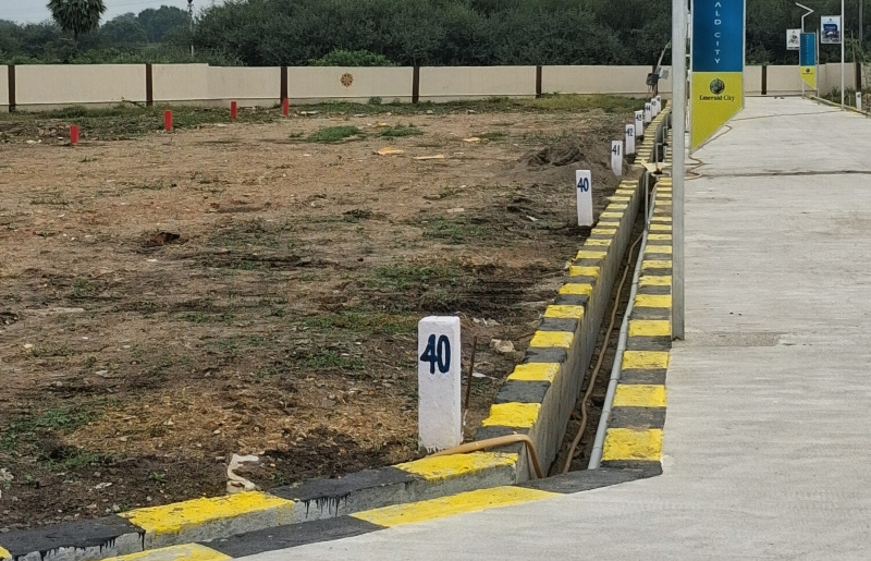  9 Ares Commercial Land for Sale in Peraiyur, Madurai