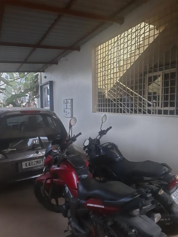 4 BHK 2000 Sq.ft. House for Sale in Amruthahalli, Bangalore