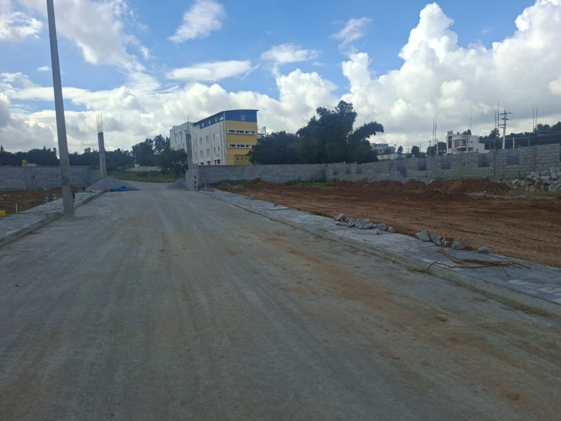  600 Sq.ft. Residential Plot for Sale in Kelamangalam Road, Hosur