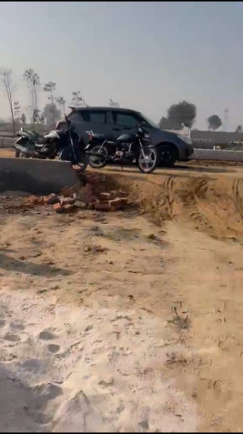  100 Sq. Yards Residential Plot for Sale in Yamuna Expressway, Greater Noida