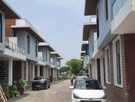 3 BHK 1900 Sq.ft. Villa for Sale in Vaidpura, Greater Noida