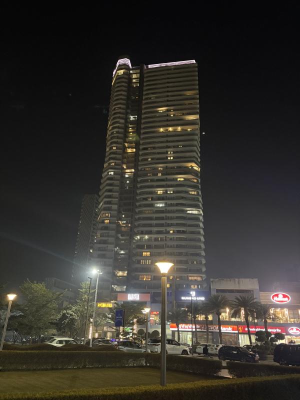 4.5 BHK 6000 Sq.ft. Apartment for Rent in Faridabad Road, Gurgaon