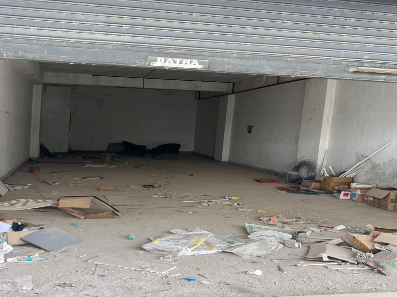  918 Sq.ft. Showroom for Sale in VIP Road, Zirakpur