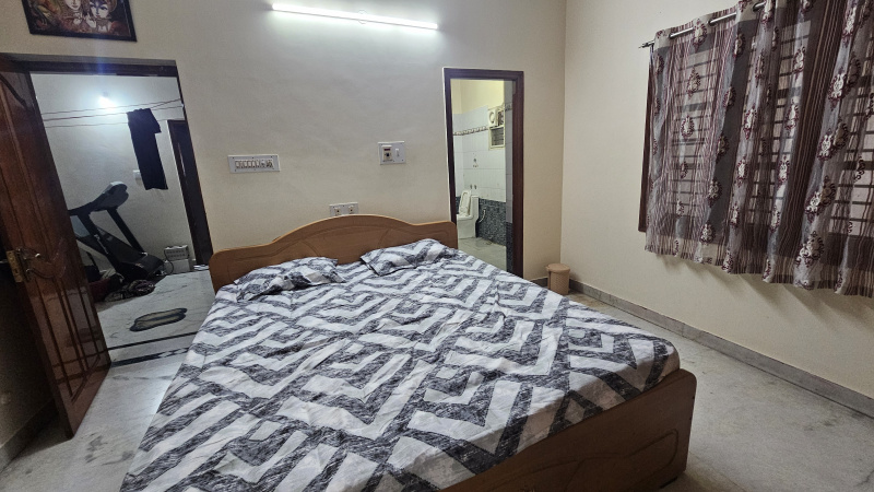 4 BHK 2000 Sq.ft. House for Sale in Chandra Layout, Bangalore