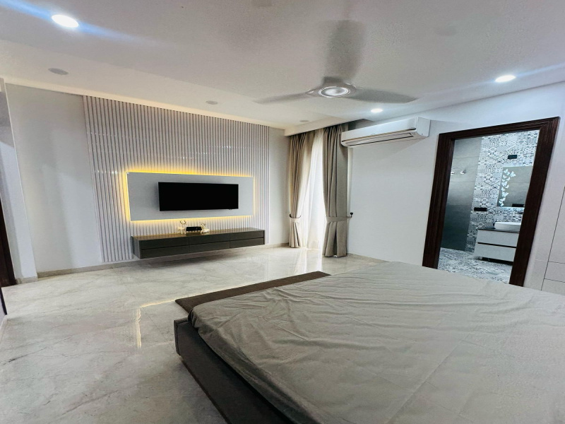 3 BHK 1900 Sq.ft. Villa for Sale in Highland Marg, Zirakpur