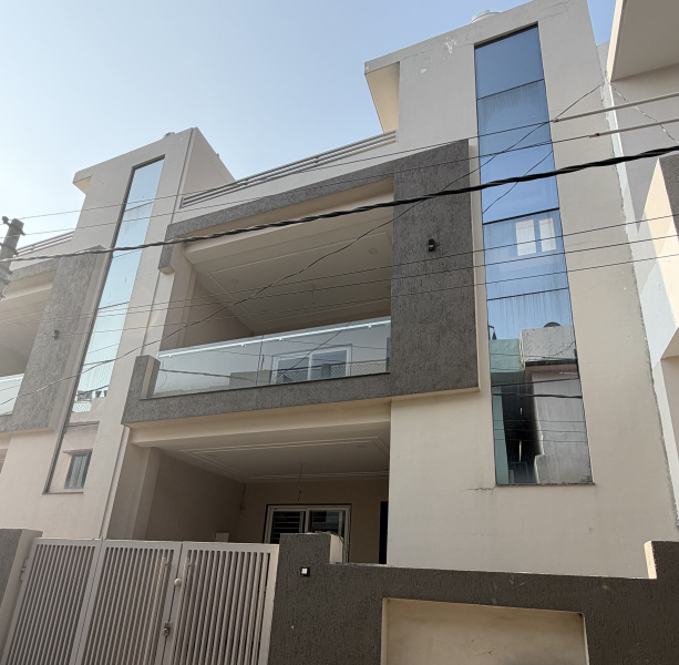 3 BHK 2000 Sq.ft. House for Sale in Pilikothi, Haldwani