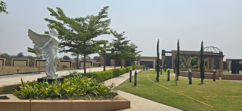  600 Sq.ft. Residential Plot for Sale in Bada Bangarda, Indore