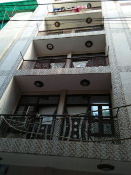 4 BHK Builder Floor for Sale in Dwarka Mor, Delhi