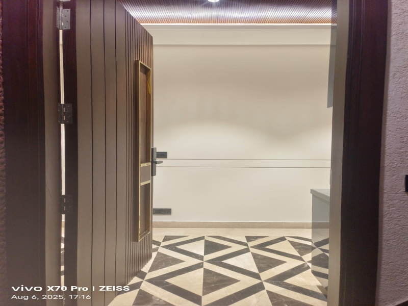 2 BHK 100 Sq. Yards Builder Floor for Sale in Lajpat Nagar IV, Delhi