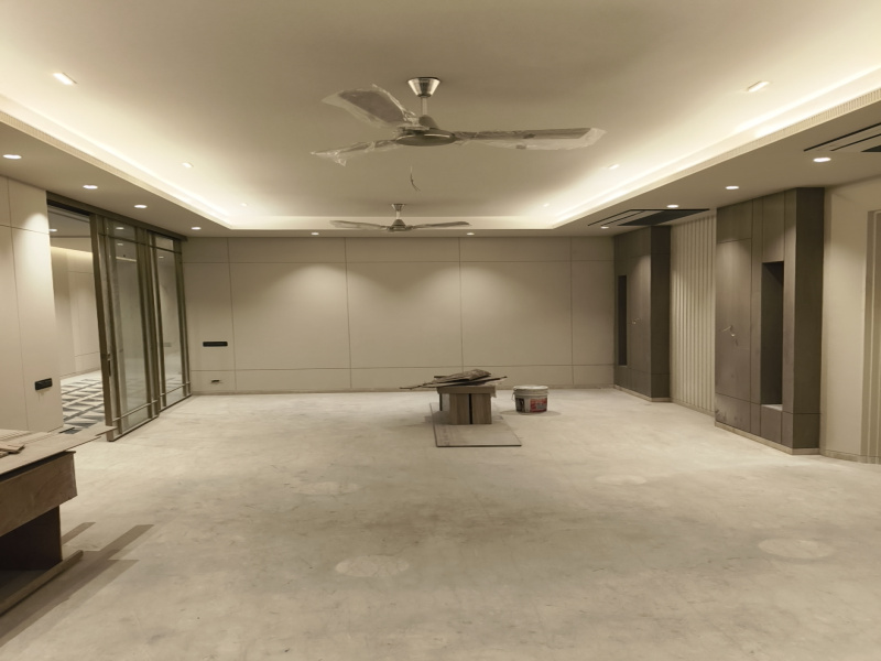 4 BHK 550 Sq. Yards Builder Floor for Sale in Kailash Colony, Delhi