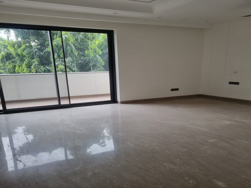 4 BHK 650 Sq. Yards Builder Floor for Sale in Green Park Main, Delhi