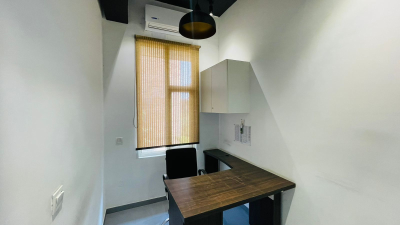  4150 Sq.ft. Business Center for Rent in Mandi House, Delhi