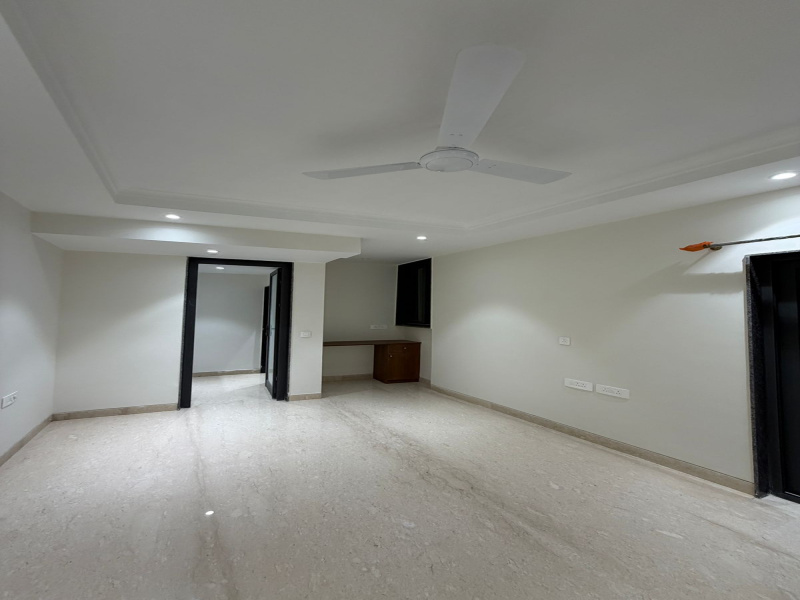 4 BHK 2250 Sq.ft. Apartment for Sale in Vasant Kunj, Delhi