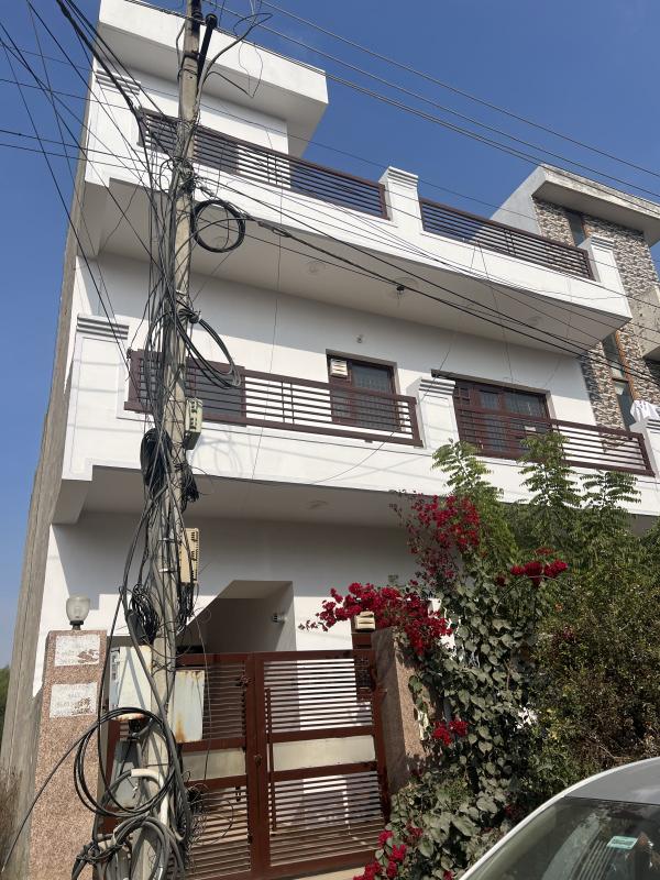 6 BHK 150 Sq.ft. House for Sale in Kharar, Mohali