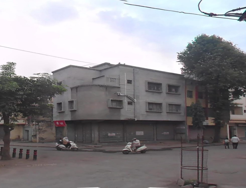  2315 Sq.ft. Commercial Shop for Sale in Navi Peth, Solapur