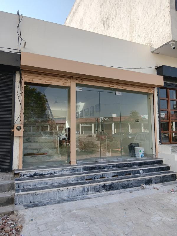  500 Sq.ft. Showroom for Sale in Sector 125 Mohali