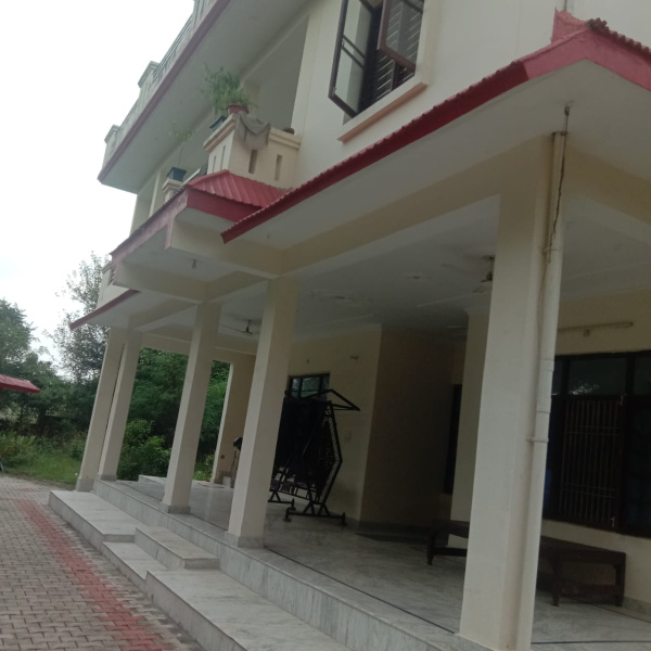 8 BHK 2500 Sq.ft. Farm House for Sale in Jawalamukhi, Kangra