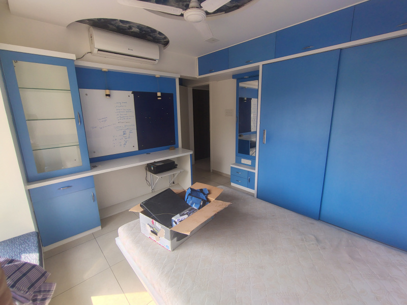 3 BHK 1500 Sq.ft. Apartment for Rent in Vishal Nagar, Pimple Nilakh, Pune