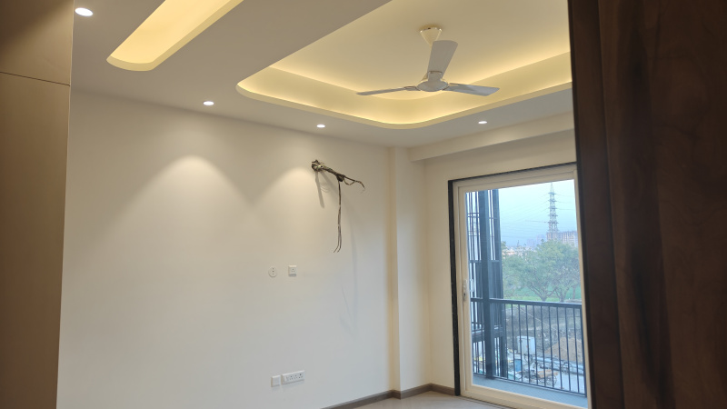 4 BHK 2100 Sq.ft. Apartment for Rent in Sector 70A Gurgaon