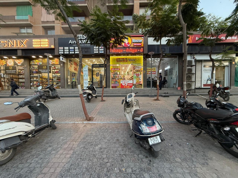  10 Sq.ft. Showroom for Rent in Shilaj, Ahmedabad