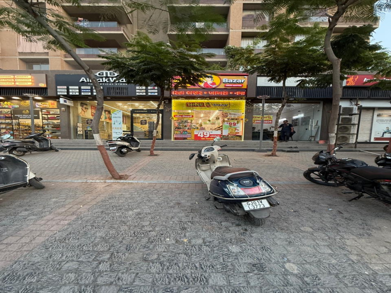  10 Sq.ft. Showroom for Rent in Shilaj, Ahmedabad