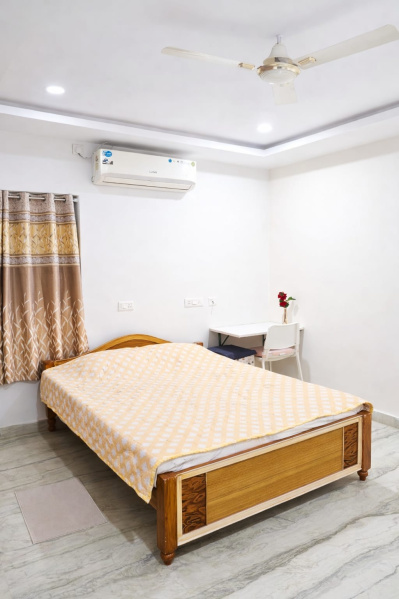 4 BHK 4000 Sq.ft. Apartment for Rent in Banjara Hills, Hyderabad