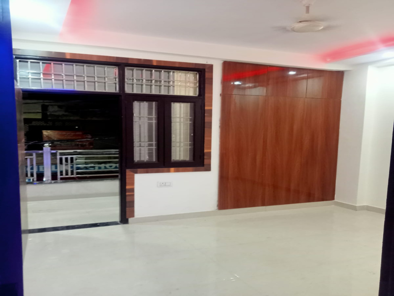 4 BHK 900 Sq.ft. Apartment for Sale in DLF Colony, Ghaziabad