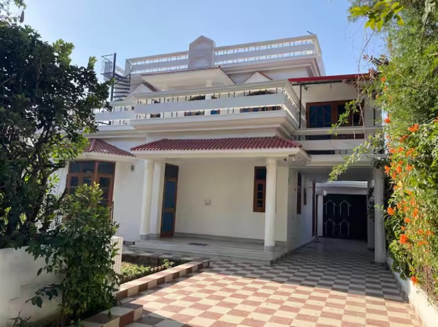3.5 BHK 2800 Sq.ft. House for Rent in Dalanwala, Dehradun