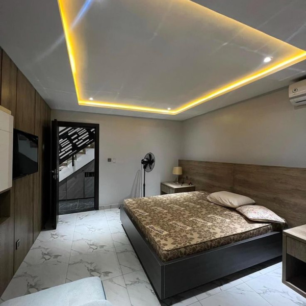 2 BHK 800 Sq.ft. House for Sale in Paruthippattu, Chennai