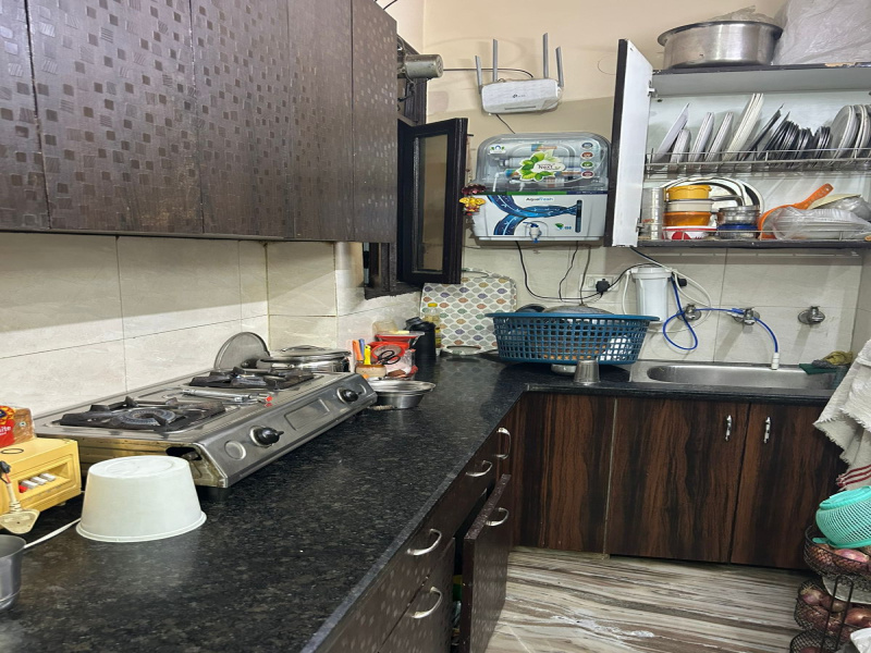 2 BHK 100 Sq.ft. Builder Floor for Sale in Old Gupta Colony, Kalyan Vihar, Delhi