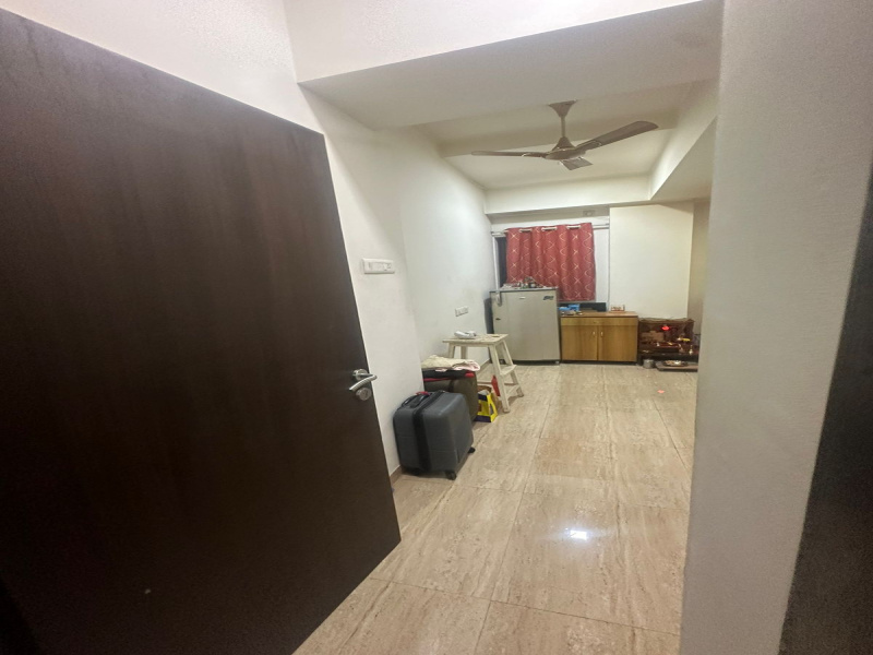 1.5 BHK 600 Sq.ft. Apartment for Rent in Magathane, Borivali East, Mumbai