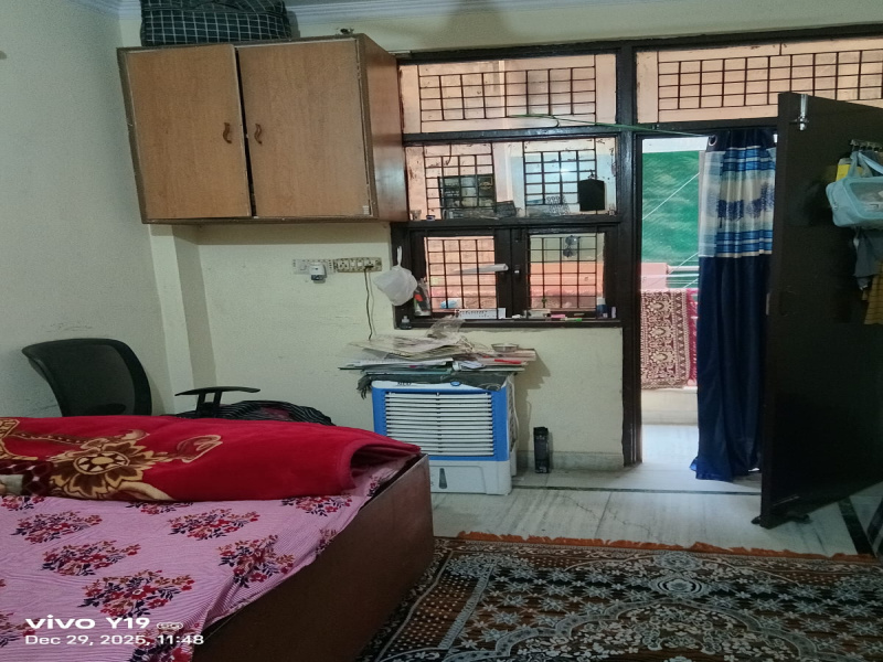 2 BHK 449 Sq.ft. Builder Floor for Sale in Nawada, Delhi