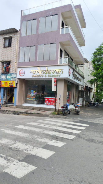 1000 Sq.ft. Commercial Shop for Rent in Godadara, Surat