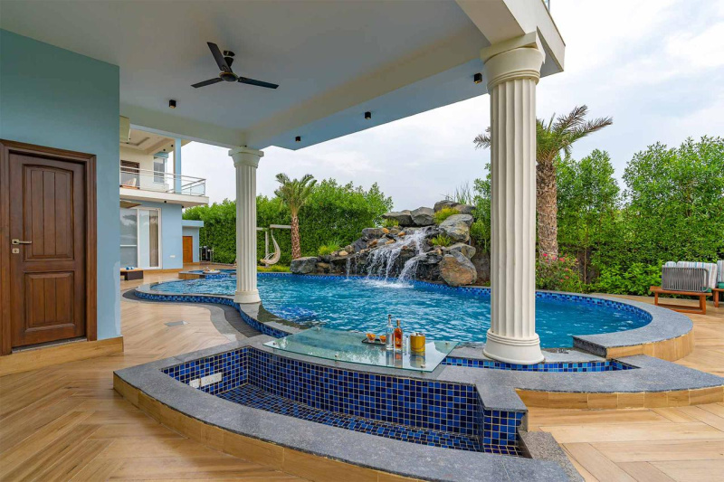 6 BHK 4840 Sq.ft. Farm House for Sale in Sohna, Gurgaon