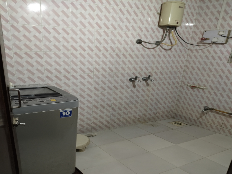 1 RK 540 Sq.ft. Apartment for Rent in Ganesh Peth, Pune